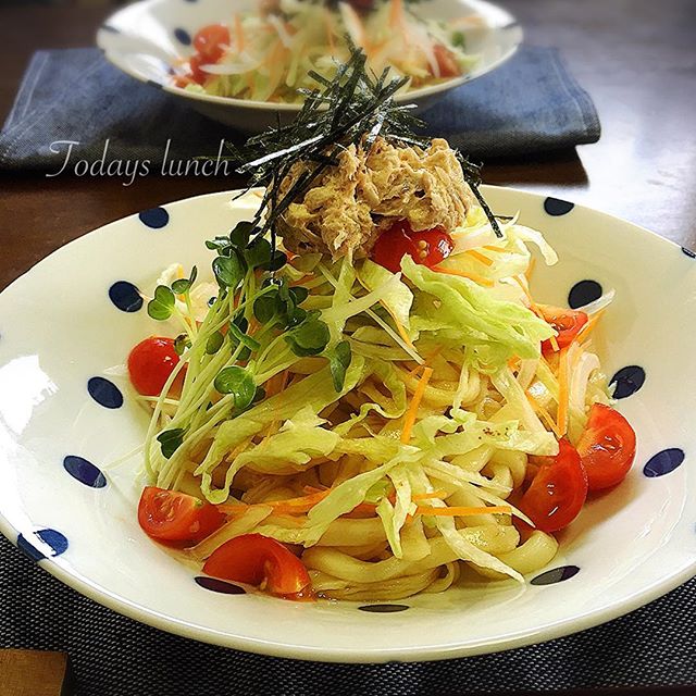 簡単ひとりごはん！さっぱりサラダうどん