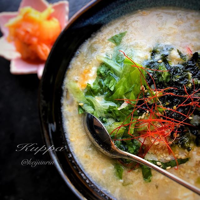 夜遅い食事に！もち麦入り韓国雑炊風