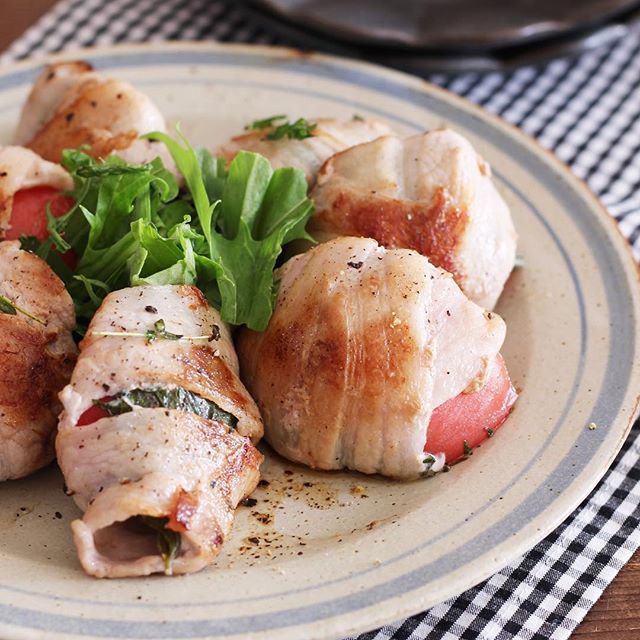 何もしたくない時に！トマトと大葉の豚肉焼き