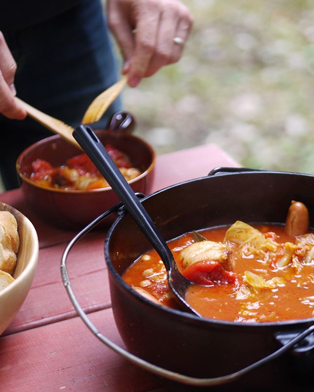 クッカーで簡単。野菜たっぷりトマト煮鍋