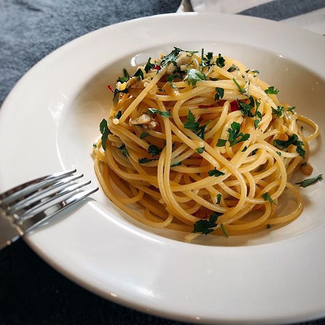 簡単レシピ。パセリとアンチョビのパスタ