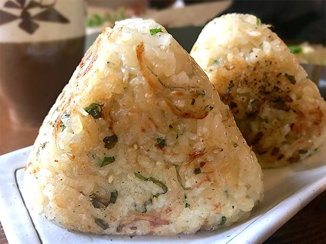 じゃことネギとチーズの焼きおにぎり弁当