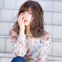 色っぽい大人のミディアムヘア♡女性らしさが際立つ魅力的な髪型を厳選！