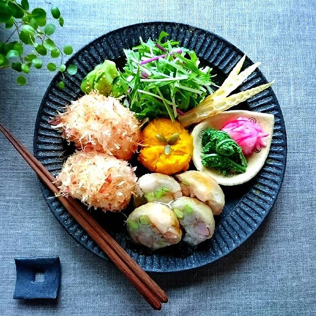 おすすめ！エビ入り蓮根饅頭あんかけ風