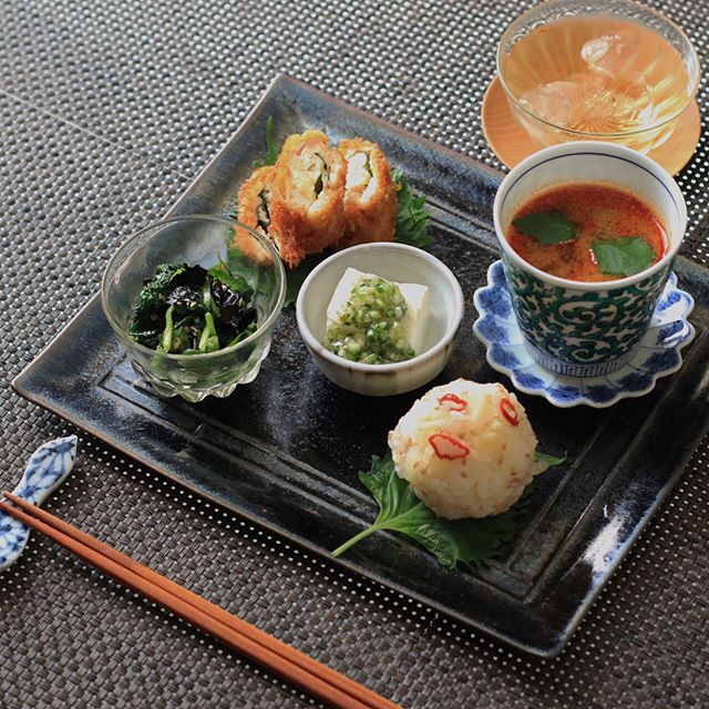 美味しそうに盛り付けるコツ 食器を工夫する