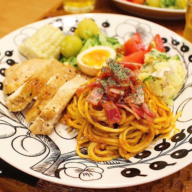 チキンとトマトパスタプレート