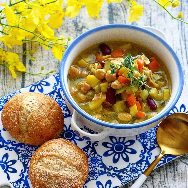 カレーチーズの野菜たっぷりスープ