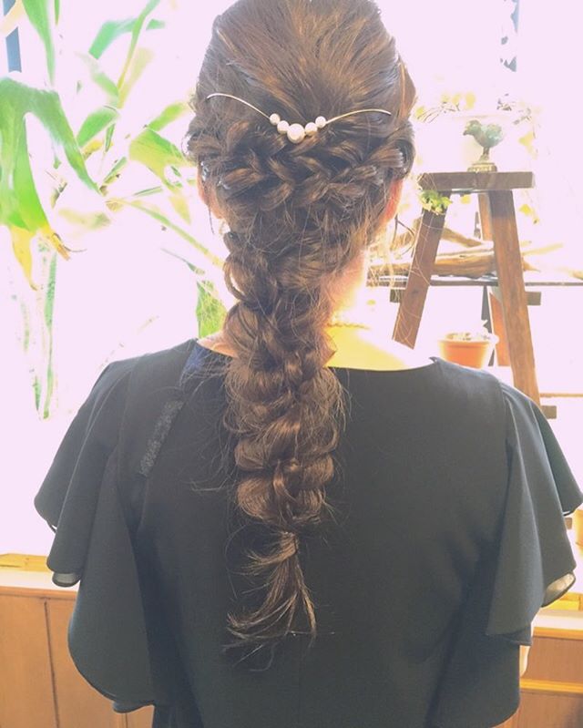 ハットに合う簡単ヘアアレンジ6