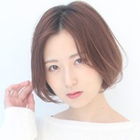 実は《ボブ×ストレート》は面長さんにも似合う。大人可愛いヘアスタイル集