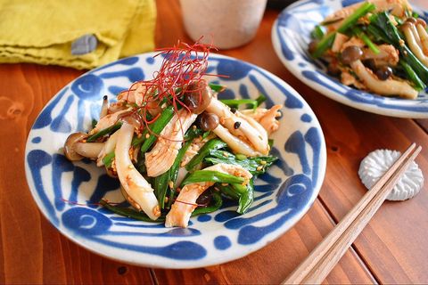 鶏胸肉とニラのピリ辛ウマ和え