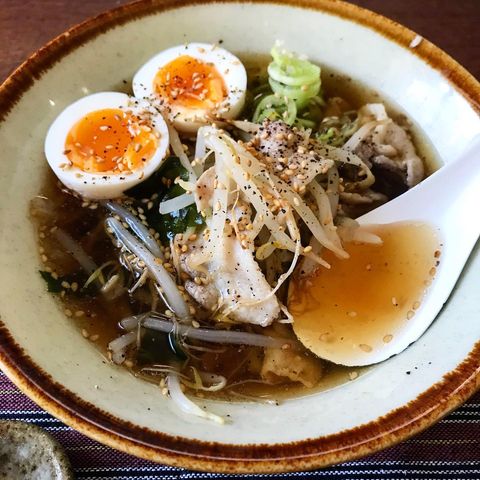 絶品レシピ！簡単醤油ラーメンもやし