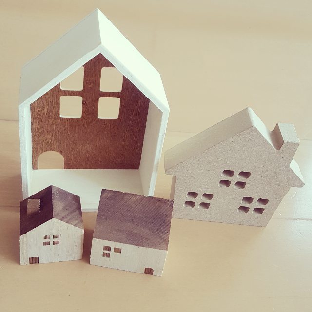 効果のある木製のオブジェ