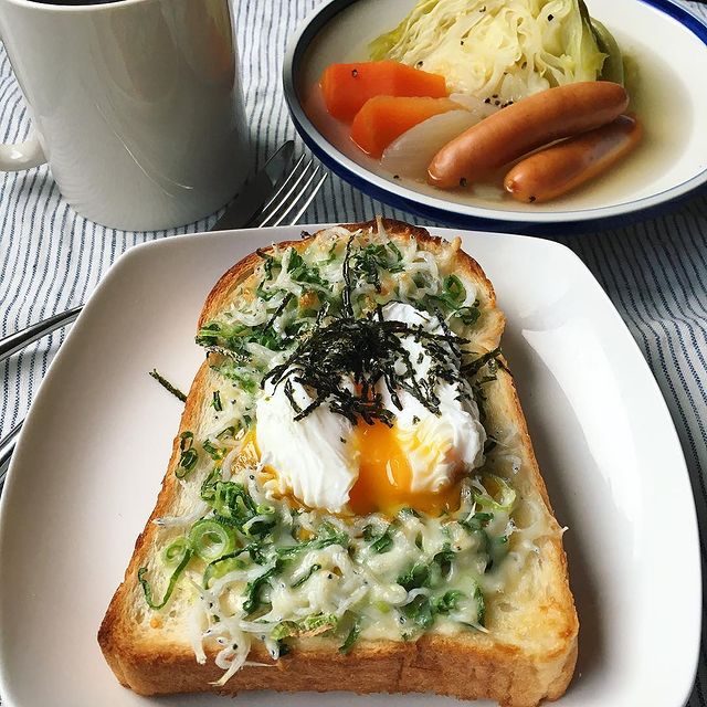 簡単朝食！シラストーストとポトフ