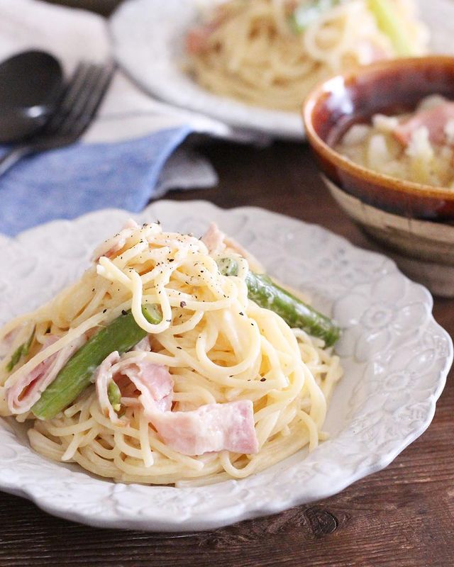 簡単アスパラベーコンのクリームパスタ