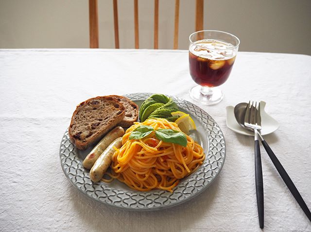 カニとトマトのクリームパスタ