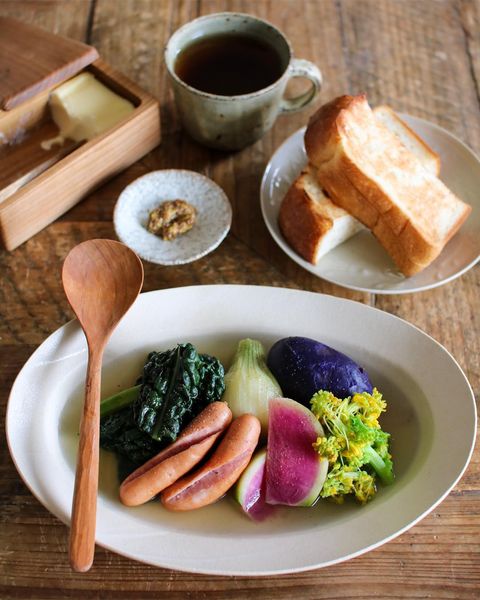 彩り野菜とソーセージの低糖質ポトフ