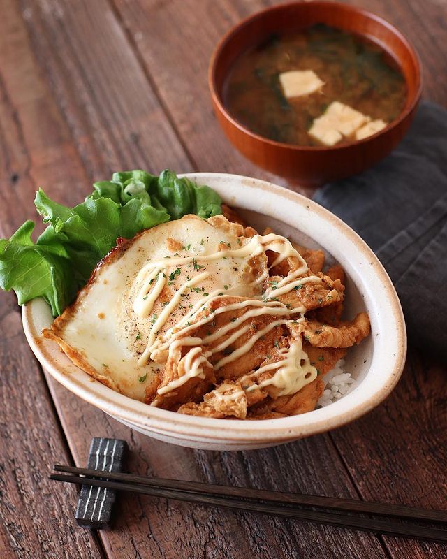 満足ご飯を100円で☆鶏むね肉の生姜焼き丼