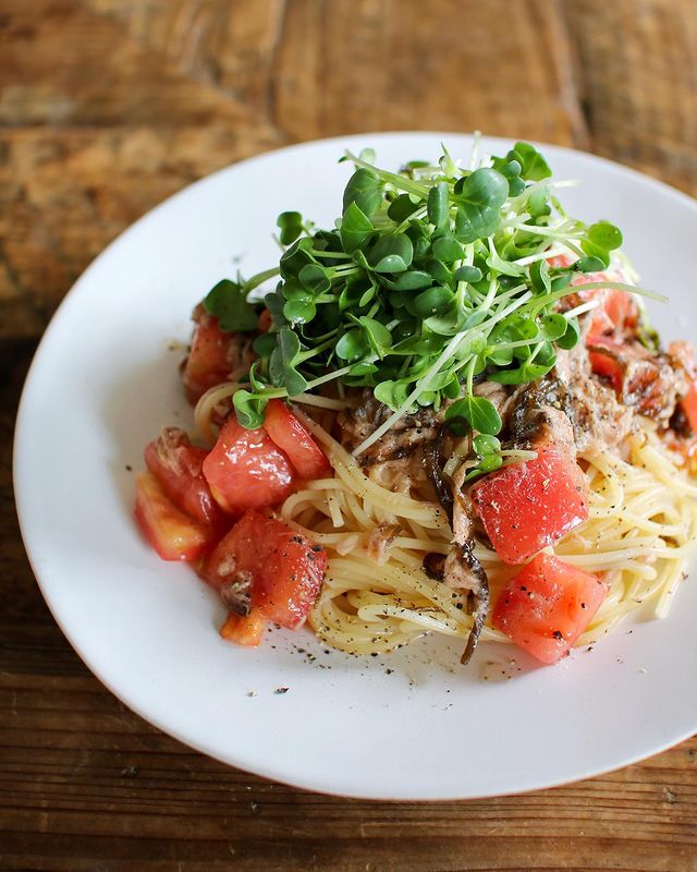 美味しいトマツナもずくの冷製パスタ