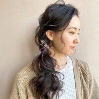 セミロングさんの簡単アレンジ集♪大人女性向けのすぐ出来るヘアセットまとめ