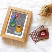 刺繍をプラスして自分だけの小物づくり。初心者でも簡単なアイデアをご紹介