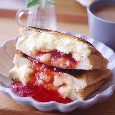 レンジで簡単チーズカスタードサンド