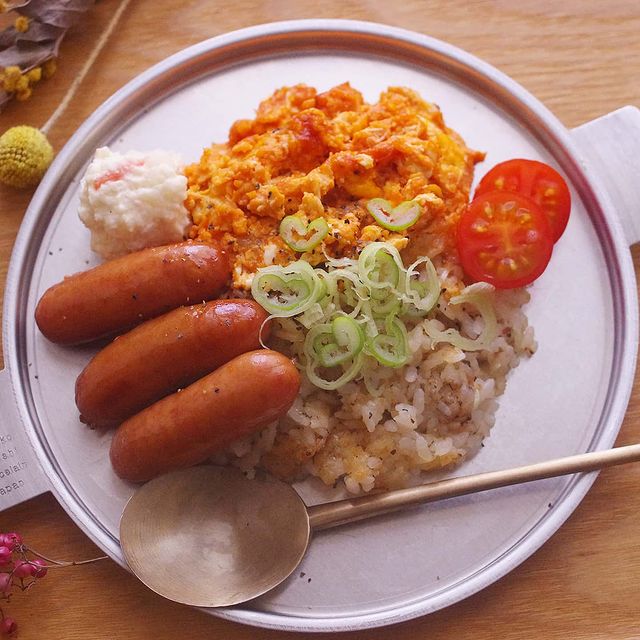 ご飯だけでも美味しいワンプレートご飯