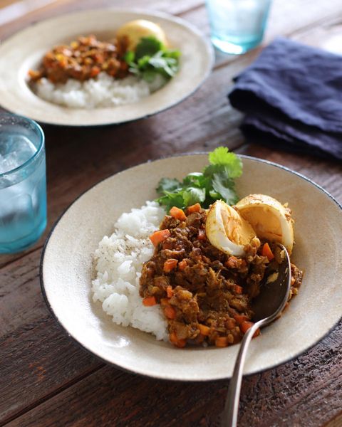 鯖缶とごろっと卵のキーマカレー