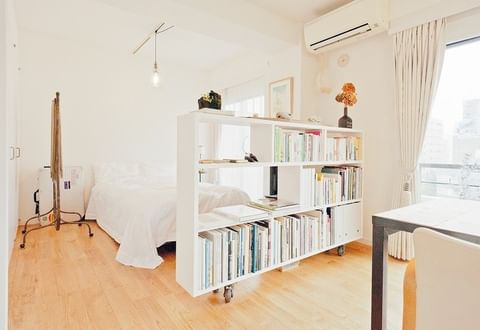 間仕切りで独立スペースを確保