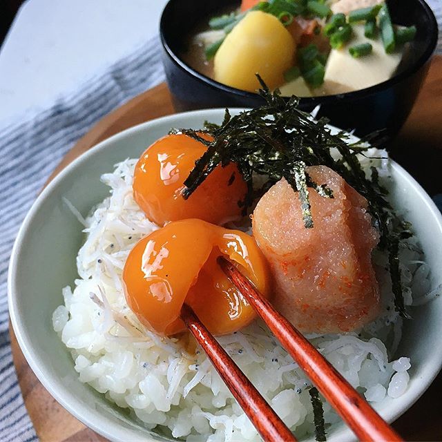 燻製醤油漬け卵かけご飯