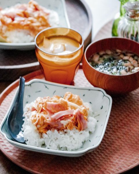 手軽な夕飯に！スクランブルエッグ丼