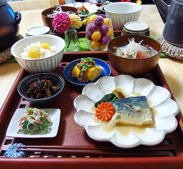 華やか♡水菜とカニカマのごまマヨ和えレシピ