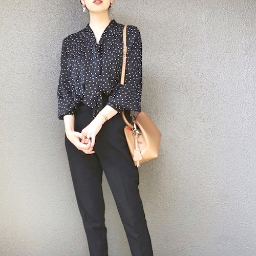 Guオフィスカジュアルコーデ 21 きちんと感が出るプチプラスタイルをご紹介 Folk