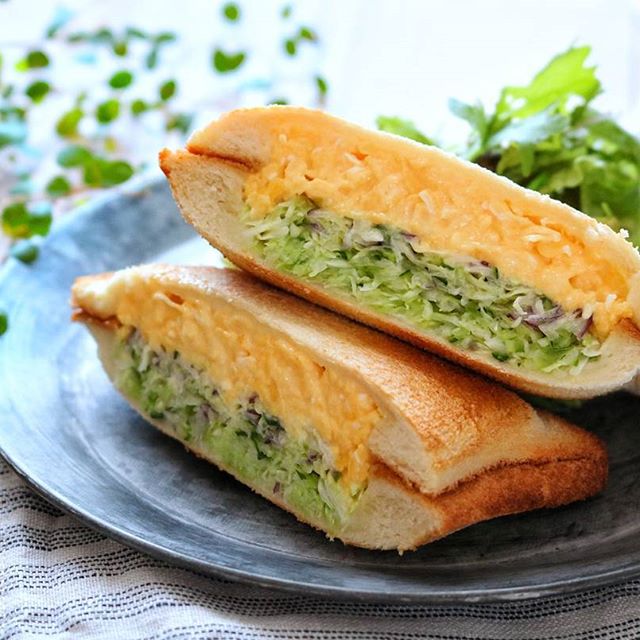 野菜たっぷりホットサンド