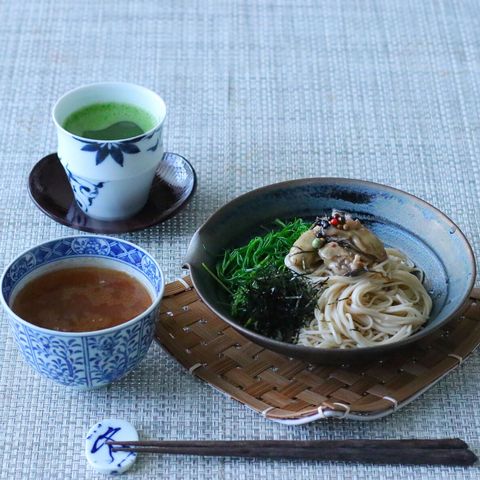 余ったそばで！牡蠣とおかひじきのつけそば