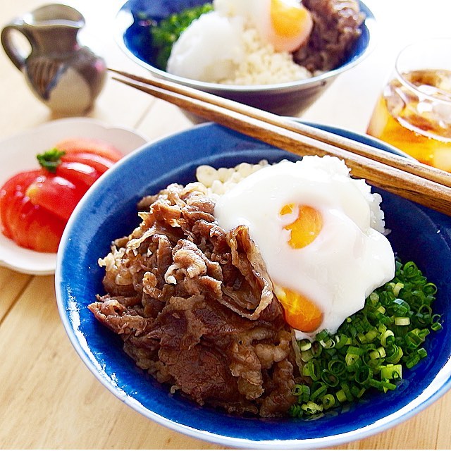 牛バラ肉温玉ぶっかけうどん
