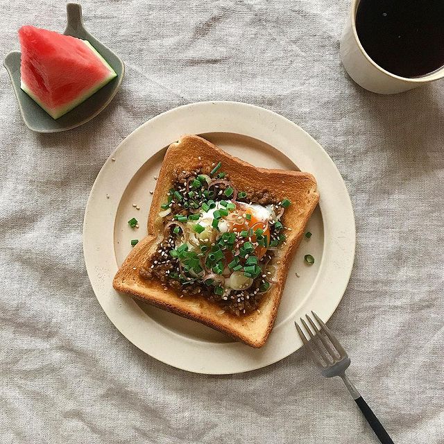 ねぎが合う♪和風キーマカレートーストレシピ