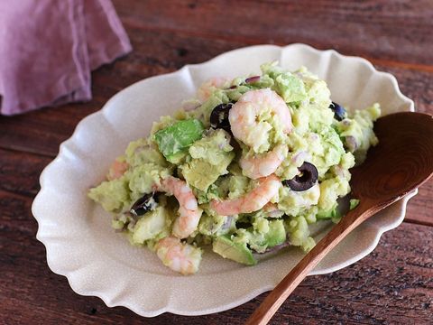 まるでデリ♡えびアボポテトサラダレシピ