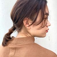 絶壁でもポニーテールでおしゃれが叶う。後頭部を上手にカバーするヘアアレンジ術