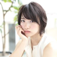 段で作る人気のレイヤーショートボブ集。小顔を叶える魅力的なおしゃれヘアって？