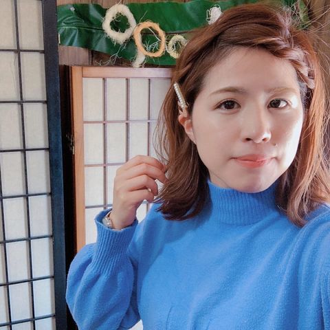 ねじってとめるだけの簡単前髪ヘアアレンジ