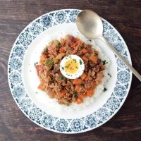 やさしい風味のスパイスで作る！お子さまも食べられる、野菜たっぷりキーマカレー