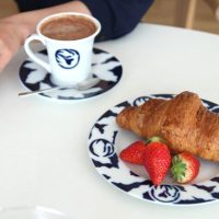 おうちカフェのおともは。ROSENDAHL COPENHAGEN(ローゼンダール コペンハーゲン)のカップ＆ソーサー