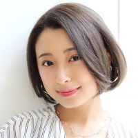 30代女性におすすめのグレージュヘアカラー。大人の魅力を演出する髪色カタログ