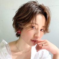 フェイスフレーミングでショートヘアをもっとおしゃれに。おすすめの髪色カタログ