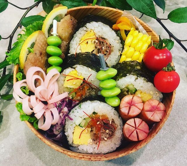 隙間おかずののり巻き弁当