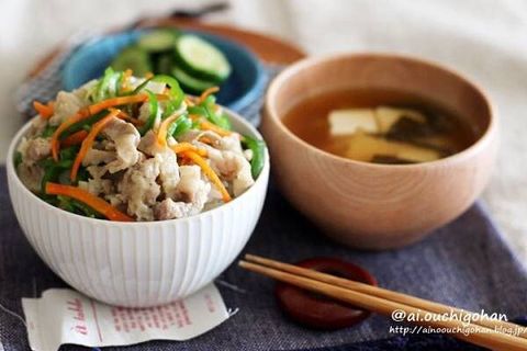 豚肉の塩きんぴら茶碗丼