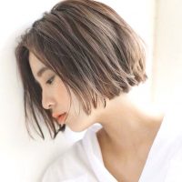 丸顔さんこそ似合う「切りっぱなしボブ」集めました。小顔魅せが叶うヘアカタログ