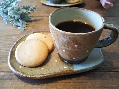 おやつもおしゃれなテーブルコーディネート