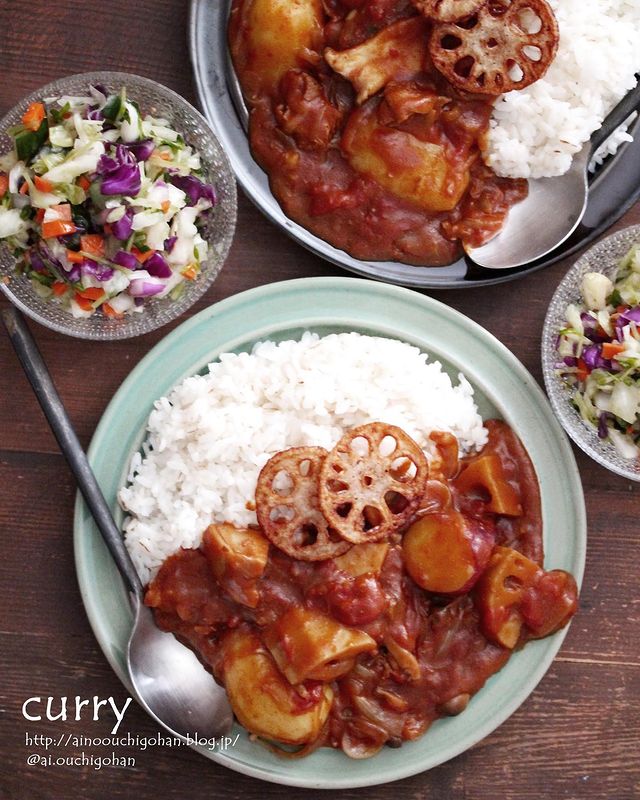 れんこんチップス入りの豚肉カレー