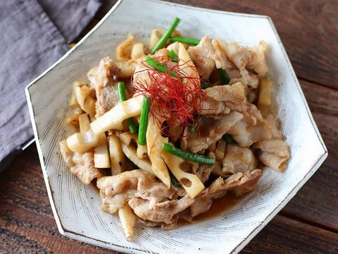 ご飯が進む豚肉とれんこんの中華炒め